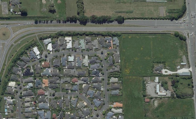 33 Sanctuary Gardens, Shirley, Christchurch - Carousel 1
