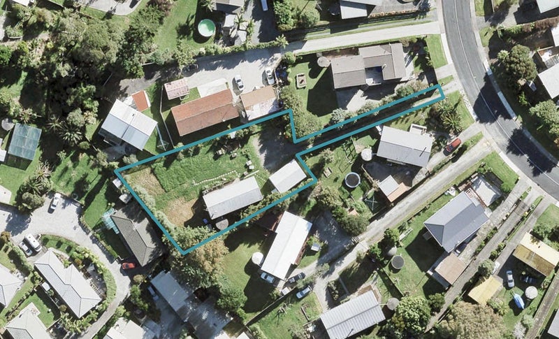 67 Brian Crescent, Stanmore Bay, Whangaparaoa - Carousel 1