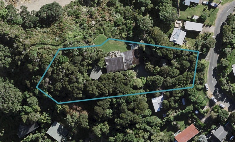 58 Coromandel Road, Oneroa, Waiheke Island - Carousel 1