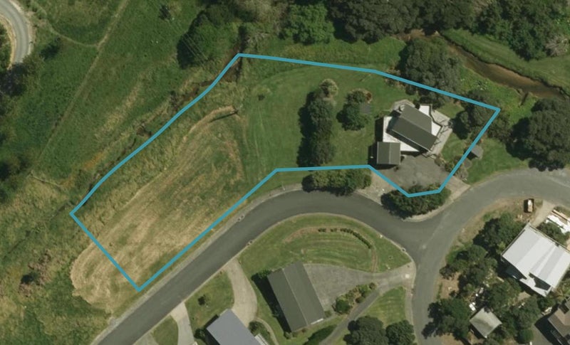4 Wairahi Road, Langs Beach, Waipu - Carousel 1