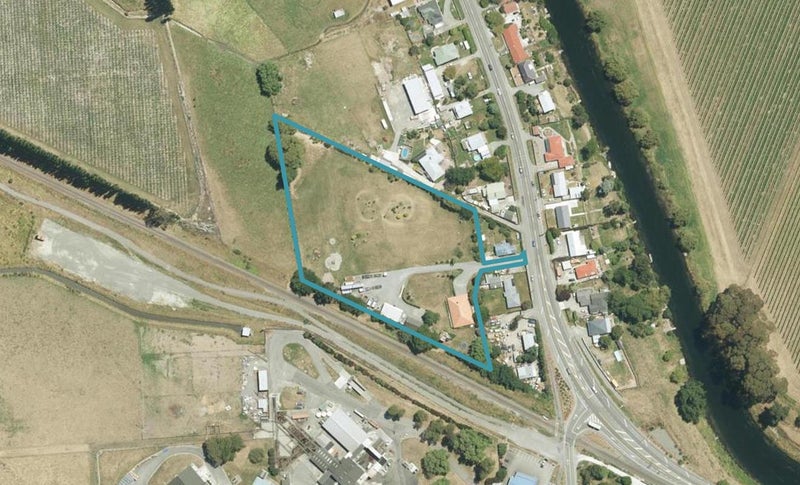 3110 State Highway 1, Riverlands - Carousel 1