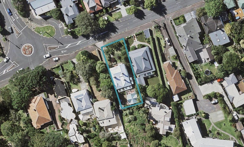 10 Albert Road, Devonport, Auckland - Carousel 1