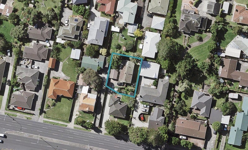 62 Pakuranga Road, Pakuranga, Auckland - Carousel 1