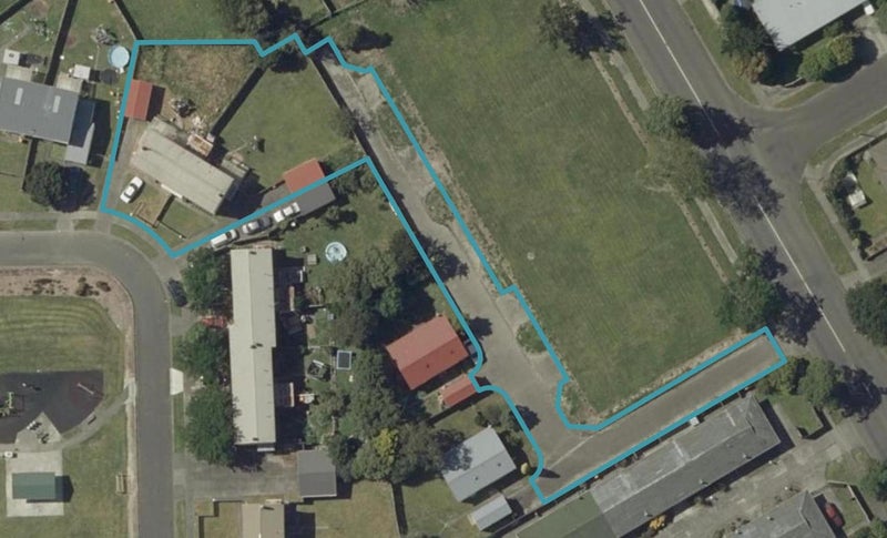 5 Croydon Avenue, Highbury, Palmerston North - Carousel 1
