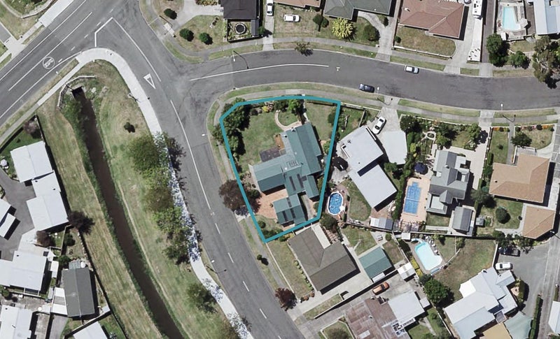 43 Donegal Crescent, Tamatea, Napier - Carousel 1