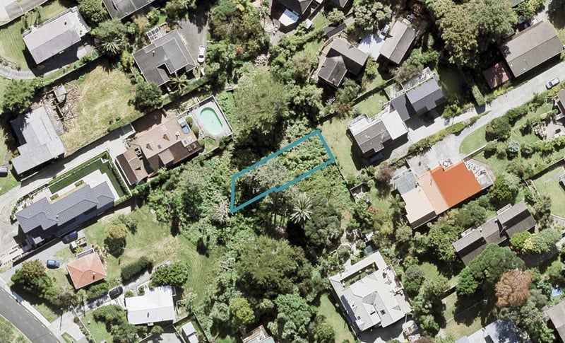 2/3C Long Bay Drive, Torbay, Auckland - Carousel 1