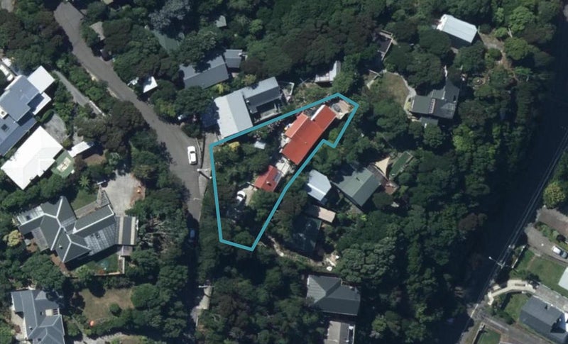38 Gordon Road, Plimmerton, Porirua - Carousel 1