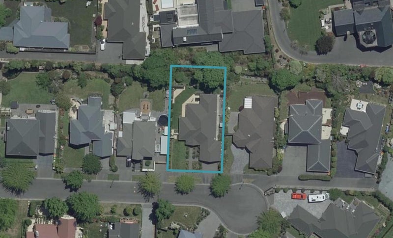 7 Alderney Mews, Casebrook, Christchurch - Carousel 1