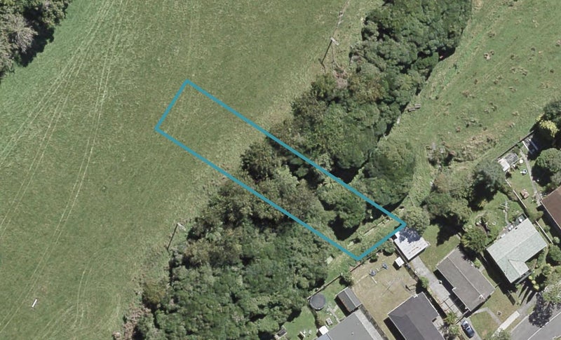 37 Colorado Road, Totara Park, Upper Hutt - Carousel 1