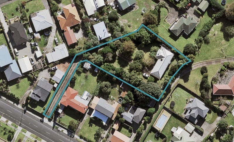 30 Boyd Avenue, Mangere Bridge, Auckland - Carousel 1