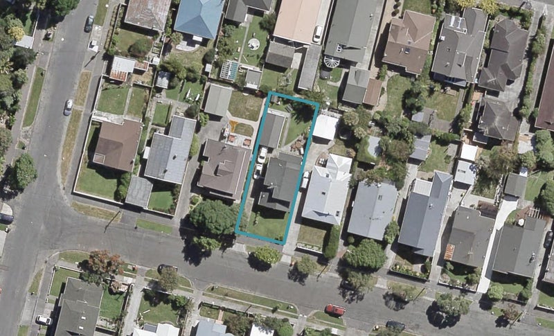 7 Cudby Street, Woburn, Lower Hutt - Carousel 1