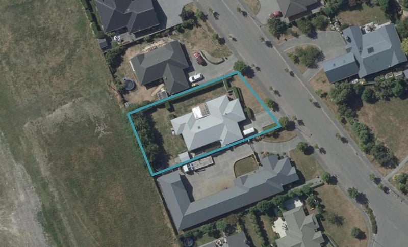 208 Southfield Drive, Lincoln, Lincoln - Carousel 1