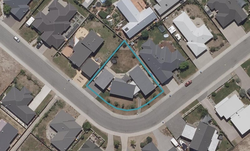 8 Thyme Crescent, Alexandra, Alexandra - Carousel 1