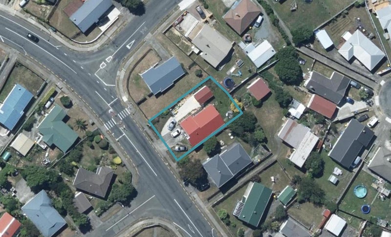 458 Warspite Avenue, Ascot Park, Porirua - Carousel 1