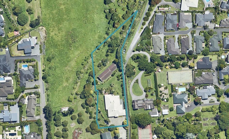 200 State Highway 2, Bethlehem, Tauranga - Carousel 1