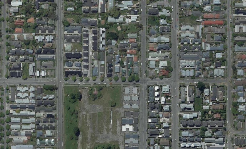 1/125 Canon Street, Edgeware, Christchurch - Carousel 1