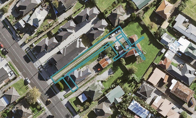 2/494 Richardson Road, Mount Roskill, Auckland - Carousel 1