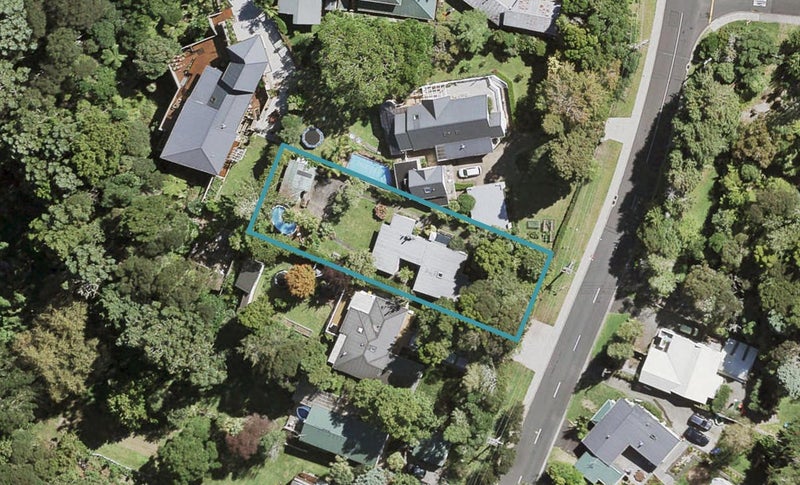 113 Konini Road, Titirangi, Auckland - Carousel 1