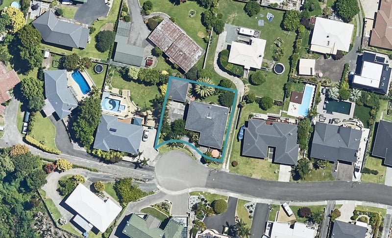 15 Mana Street, Otumoetai, Tauranga - Carousel 1