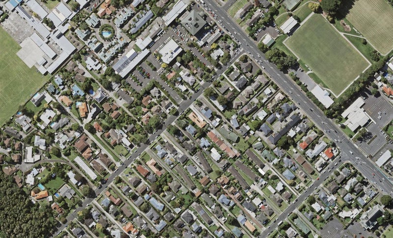 1/14 Karaka Street, Takapuna, Auckland - Carousel 1