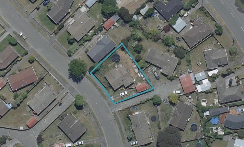 23 Medina Crescent, Parklands, Christchurch - Carousel 1