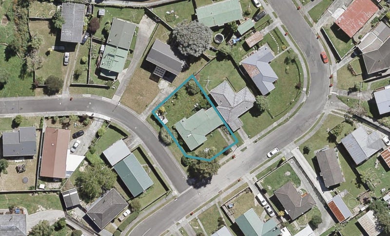 46 Blueberry Grove, Timberlea, Upper Hutt - Carousel 1