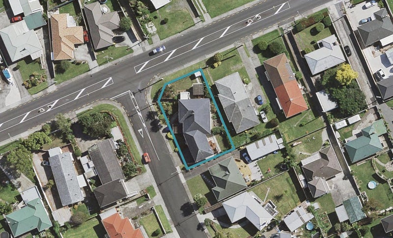 53 Orams Road, Hillpark, Auckland - Carousel 1