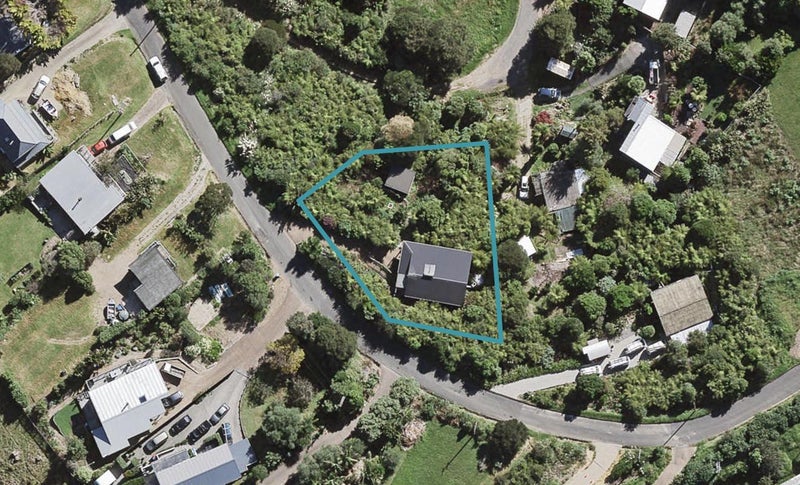 33 Eden Terrace, Onetangi, Waiheke Island - Carousel 1