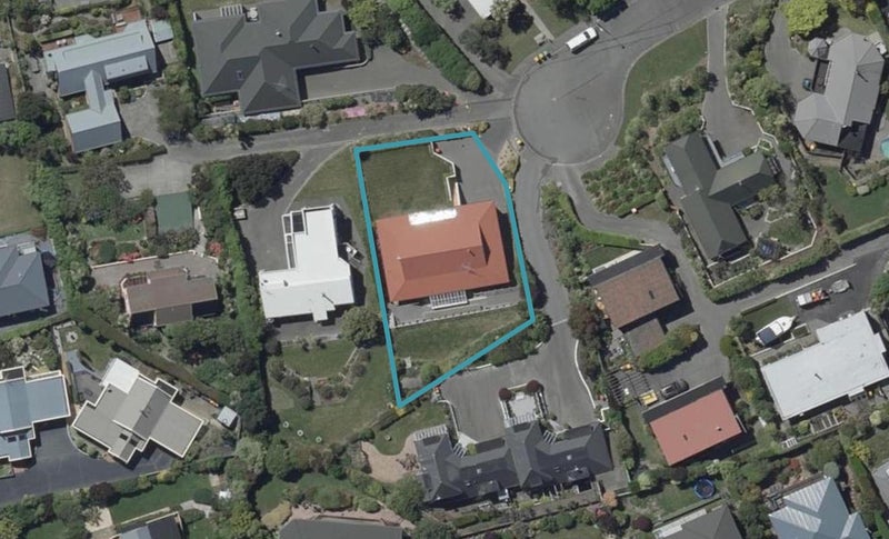 15 Petworth Place, Westmorland, Christchurch - Carousel 1