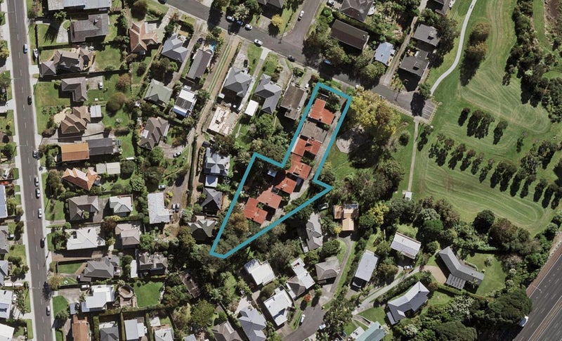 6/135 Exmouth Road, Northcote, Auckland - Carousel 1