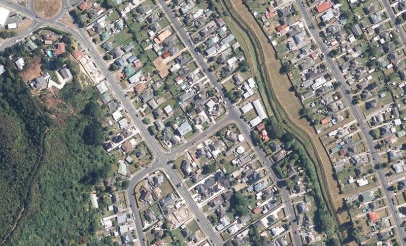 5 Arthur Street, Wainuiomata, Lower Hutt - Carousel 1