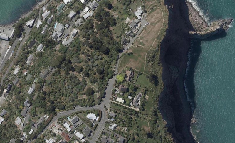 7 Taylors Mistake Road, Scarborough, Christchurch - Carousel 1