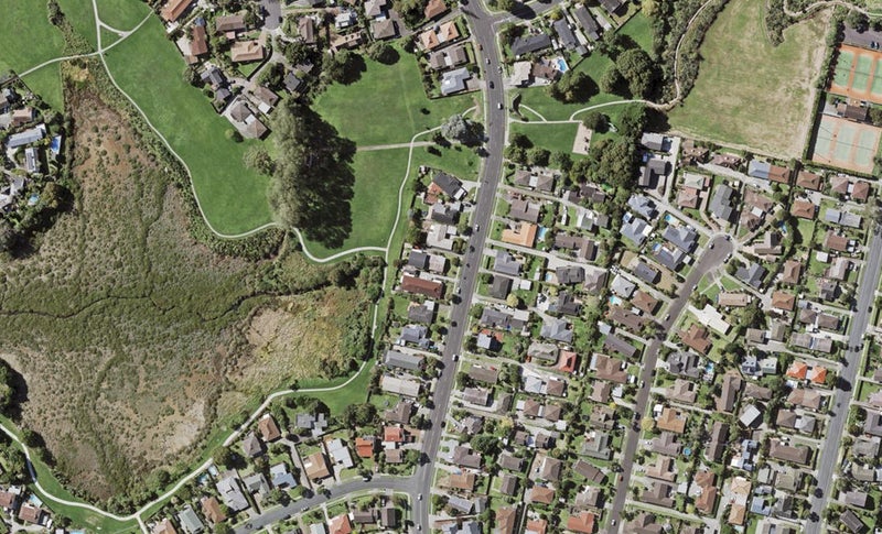 1/113 Prince Regent Drive, Half Moon Bay, Auckland - Carousel 1