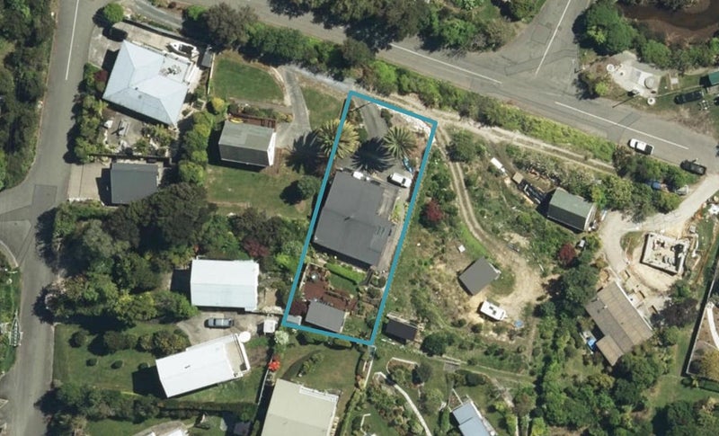 26 Stephens Bay Road, Kaiteriteri, Motueka - Carousel 1