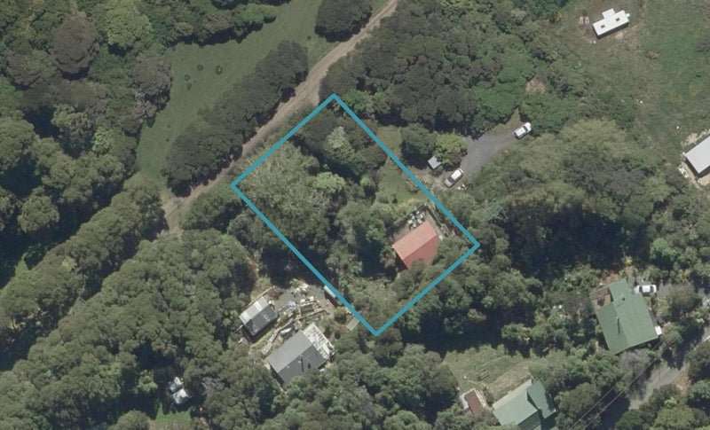 9 Phoebe Street, Osborne, Port Chalmers - Carousel 1