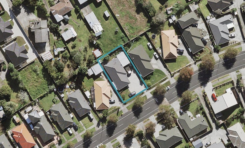 24 Gadsby Road, Favona, Auckland - Carousel 1