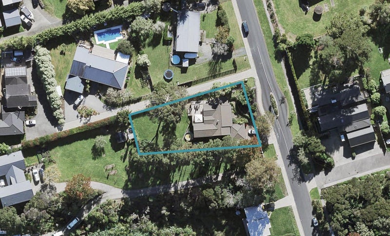 23 Churchouse Road, Greenhithe, Auckland - Carousel 1