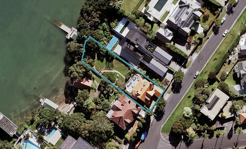 31 Marine Parade, Herne Bay, Auckland - Carousel 1