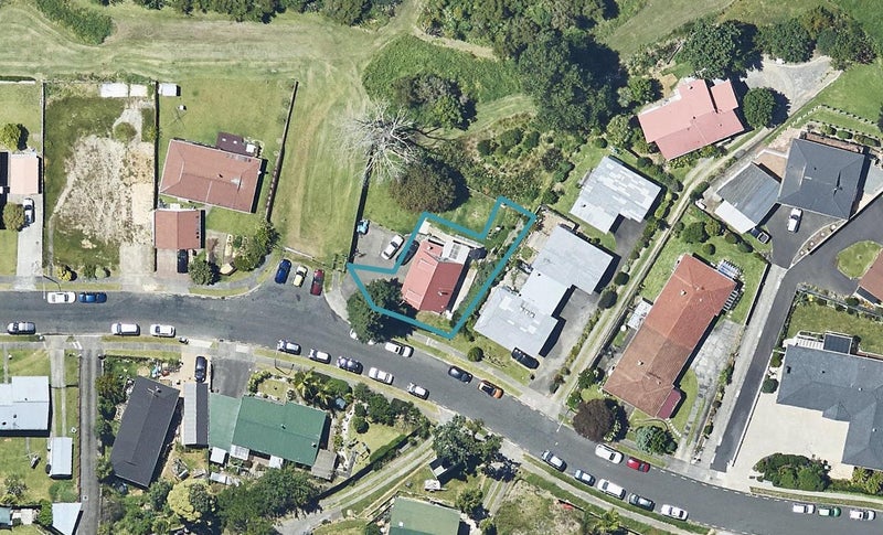 99 Laurence Street North, Gate Pa, Tauranga - Carousel 1