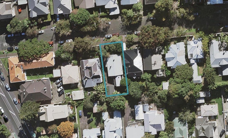 5 Rautangi Road, Mount Eden, Auckland - Carousel 1