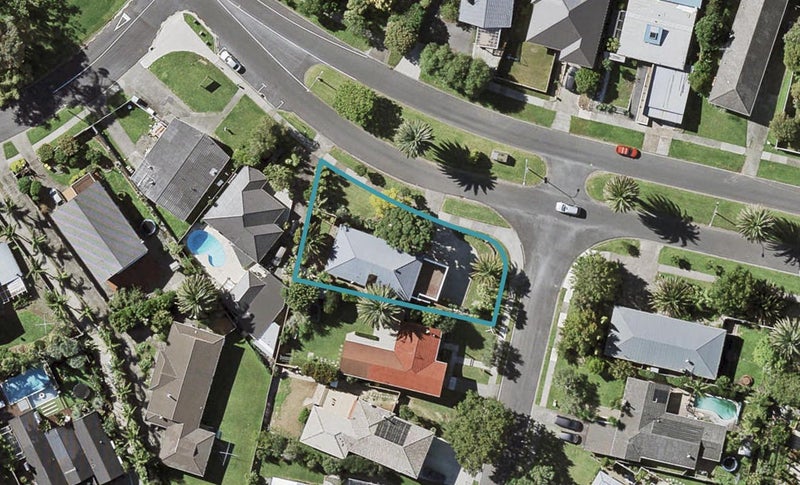 6 The Boulevard, Sunnyhills, Auckland - Carousel 1