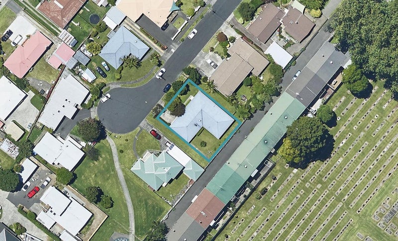 8 Kea Street, Tauranga South, Tauranga - Carousel 1