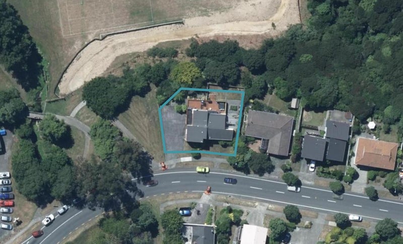 71 Discovery Drive, Whitby, Porirua - Carousel 1