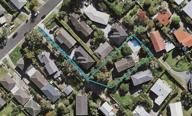 60 Alton Avenue, Hillcrest, Auckland - Carousel 1