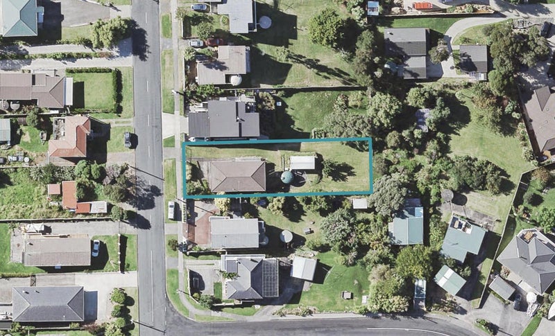 18 Maraetai School Road, Maraetai, Auckland - Carousel 1