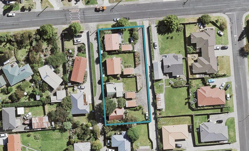 1/112 Pooks Road, Ranui, Auckland - Carousel 1