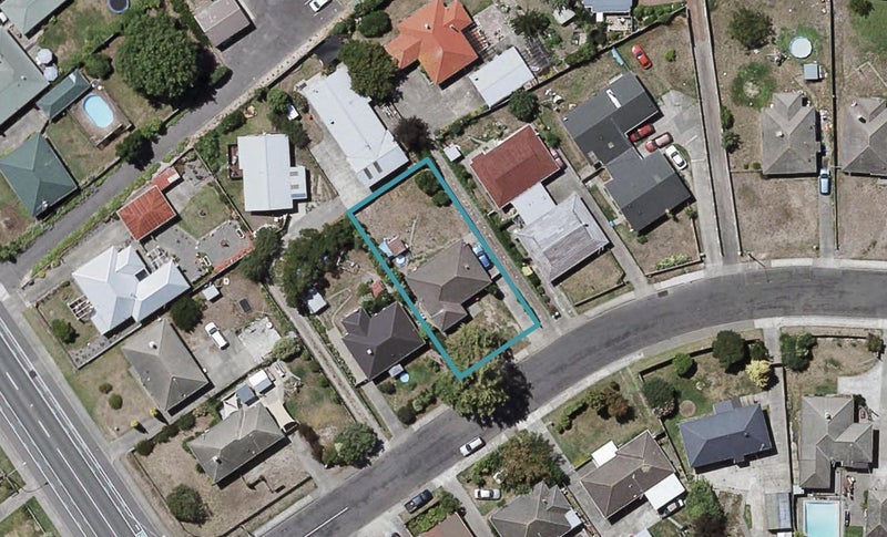 1104 Cunningham Crescent, Mayfair, Hastings - Carousel 1