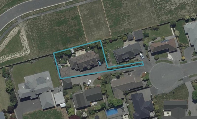 12 Rhyl Place, Bryndwr, Christchurch - Carousel 1