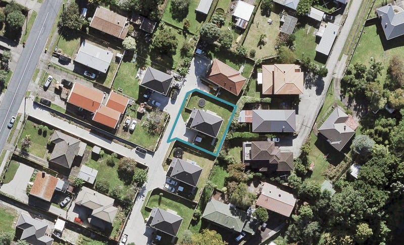 51A Kelwyn Road, Kelston, Auckland - Carousel 1
