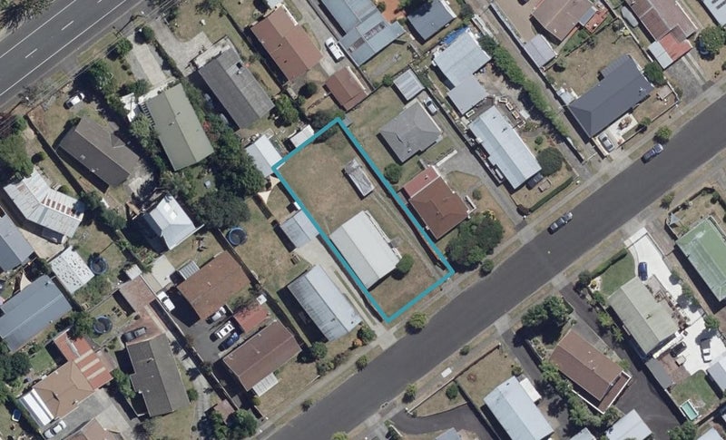 44 Rodney Street, Nawton, Hamilton - Carousel 1